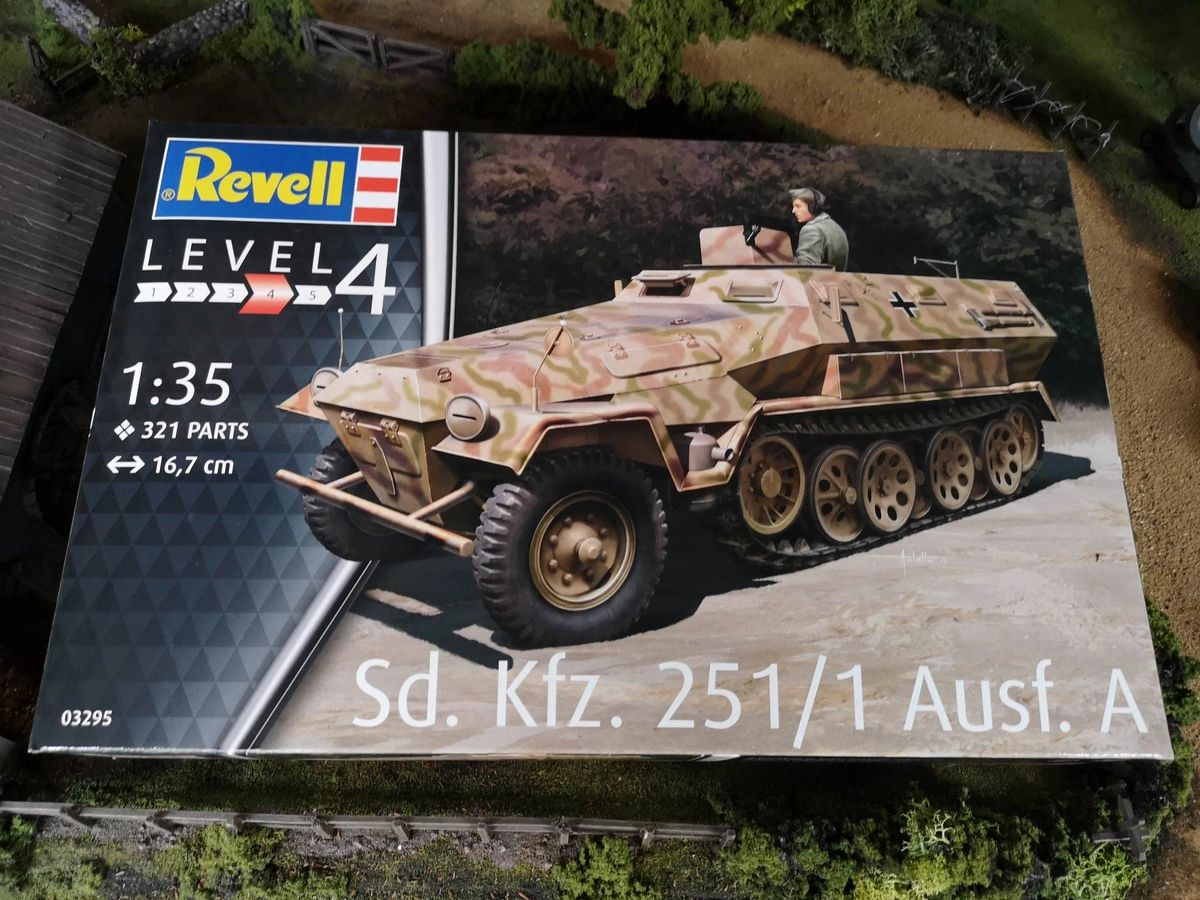 Revell Models 135 Scale German Sd.Kfz.251/1 Ausf A Half Track